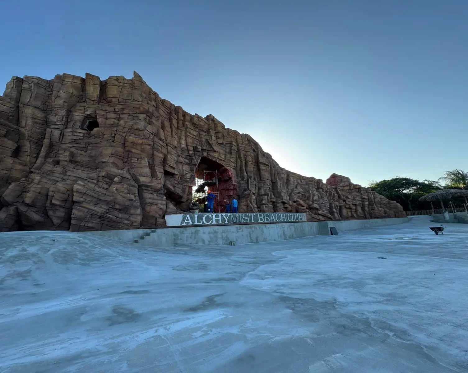 Alchymist Crystal Lagoon