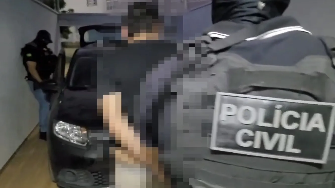 Cinco suspeitos de integrarem a organização criminosa conhecida como 'Tropa do Empresário' foram presos, na Operação