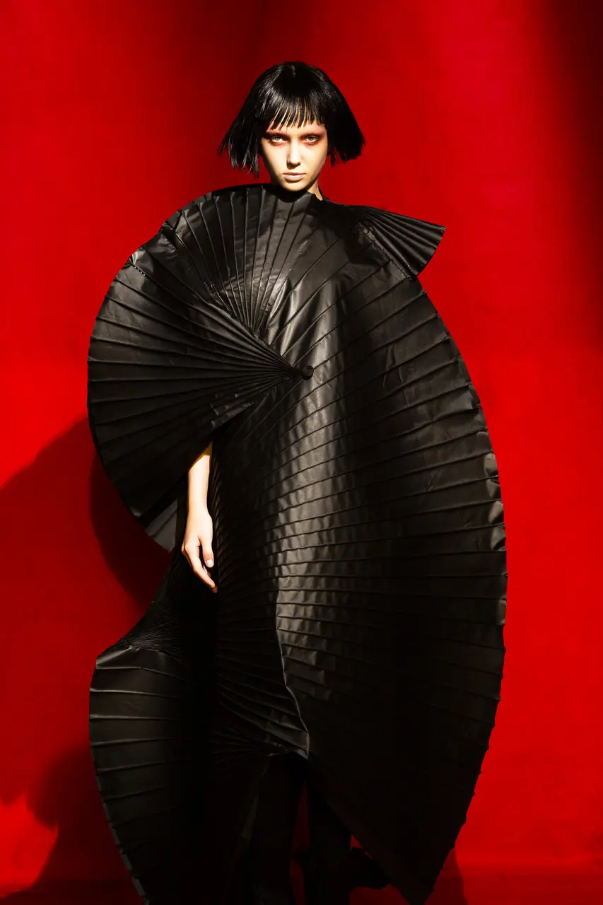 Fotografias resgatam looks icônicos criados por Lino