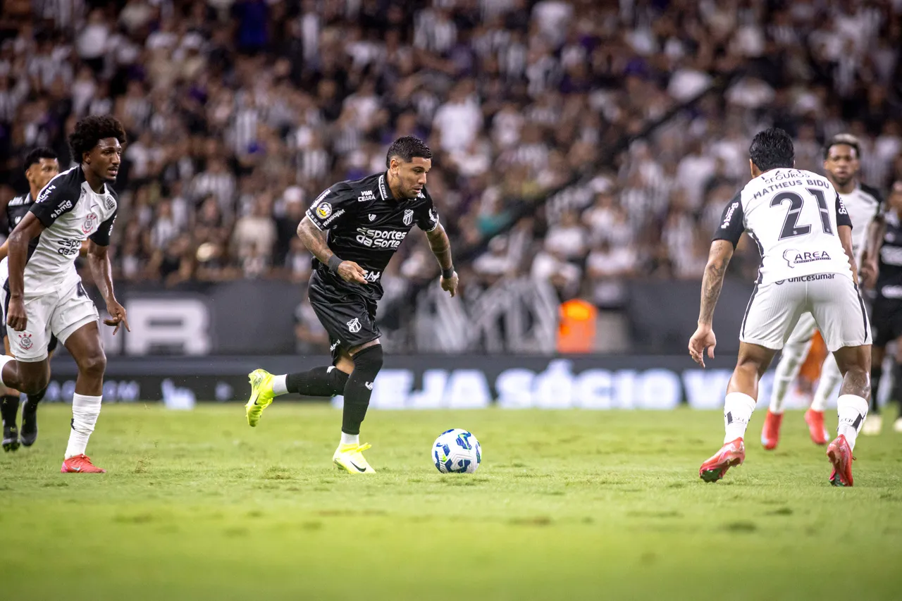 O Ceará não teve forças para pressionar o Corinthians