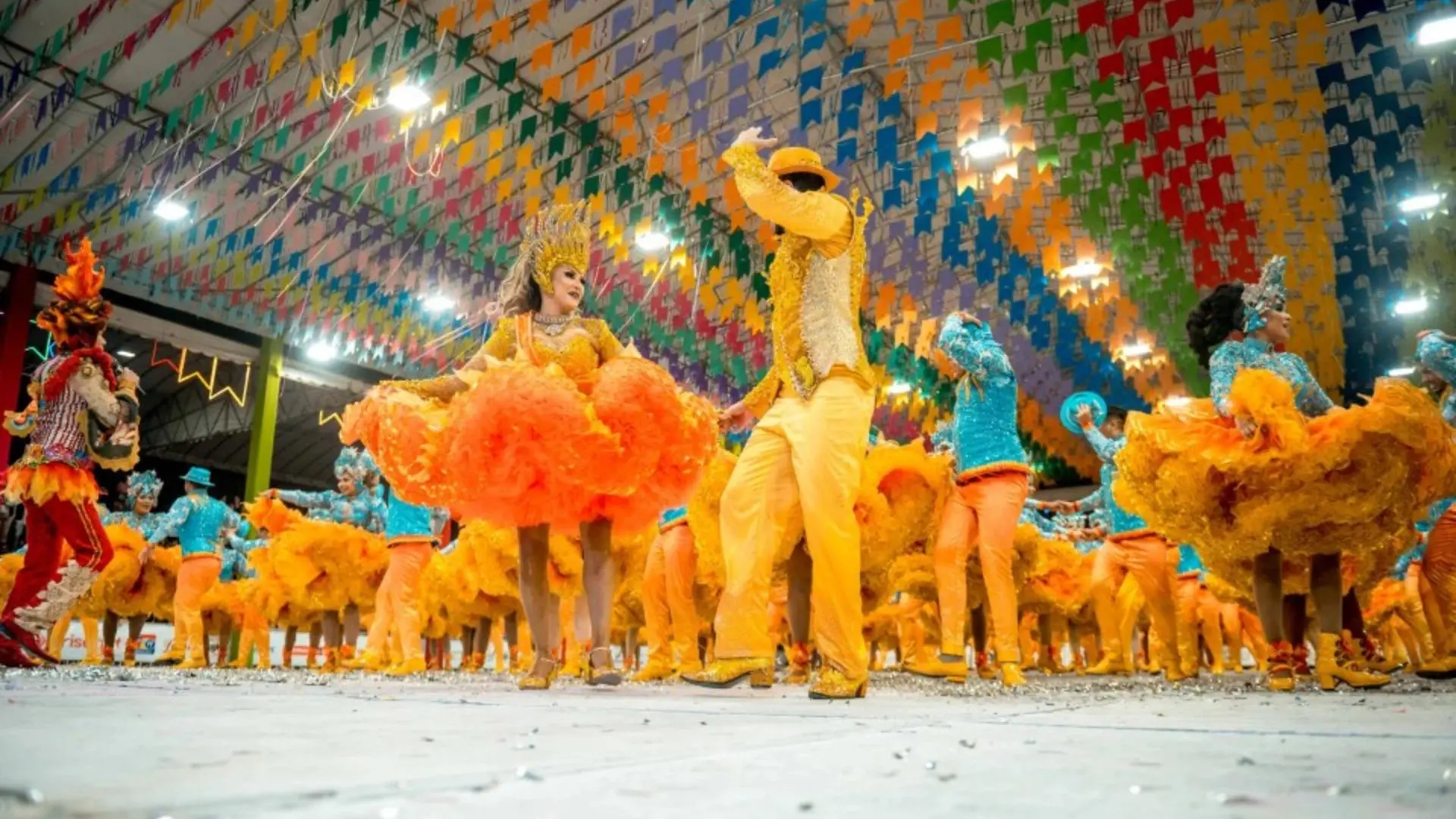 Quadrilha se apresentando em Aracati