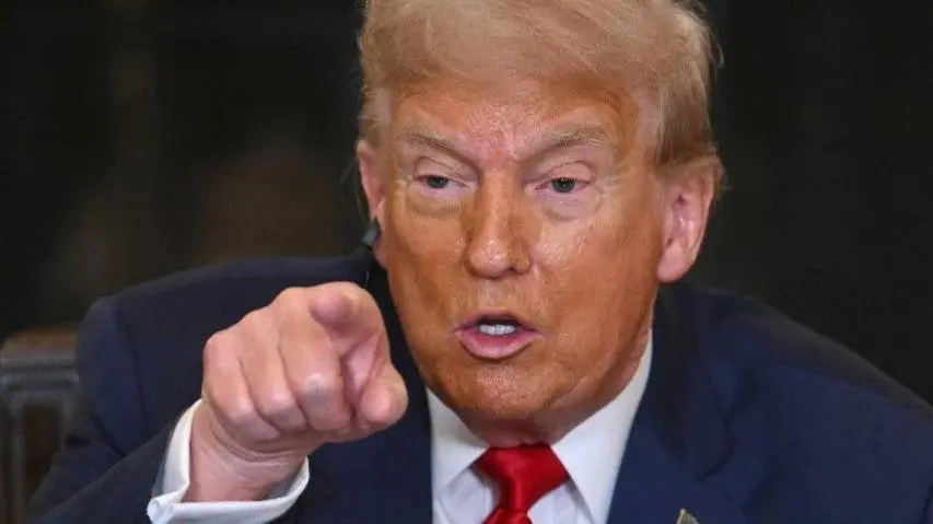 Presidente dos Estados Unidos, Donald Trump. Imagem em matéria sobre presidente norte-americano processar jornal por divulgar supostas mensagens a Epstein