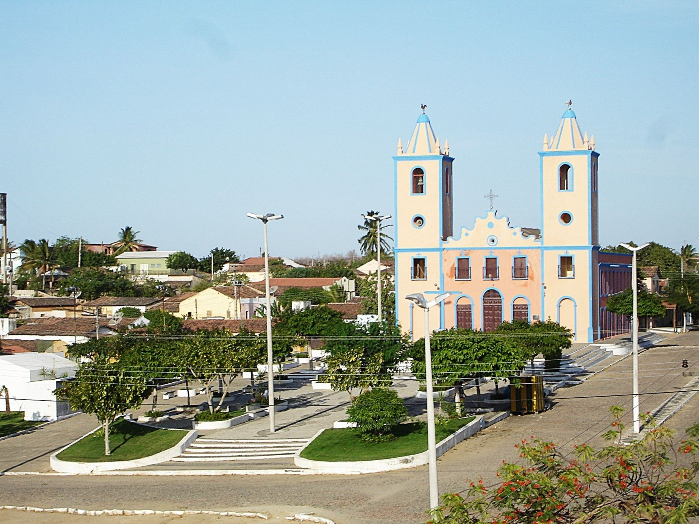 Foto que contém a Igreja Matriz de Miraíma