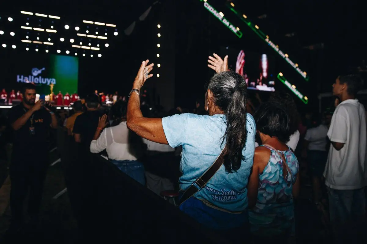 Foto do público no Halleluya 2025