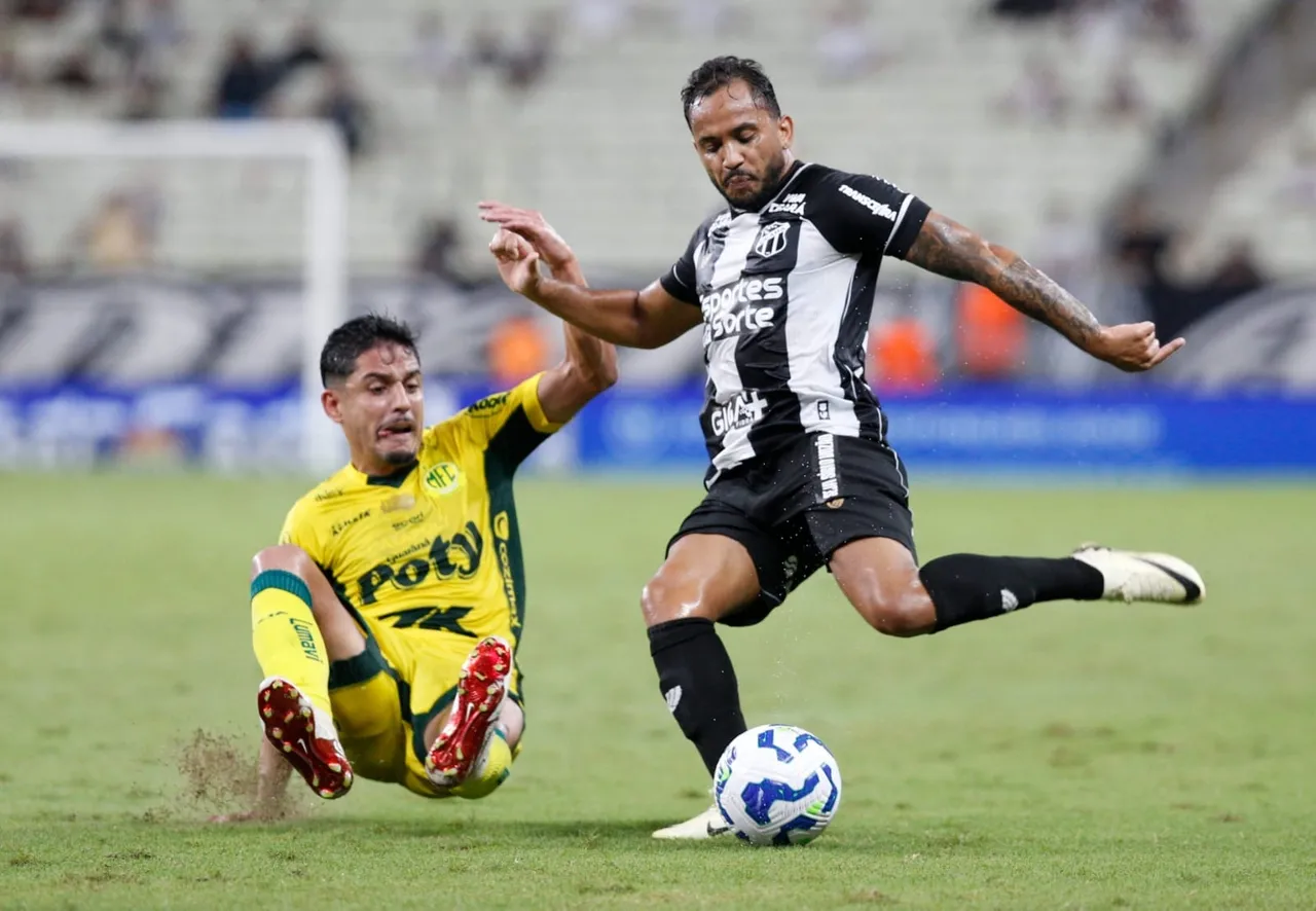 O Ceará fez um jogo ruim e perdeu para o Mirassol no Castelão em sua pior partida na Série A