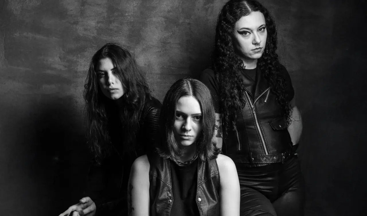 Com formação feminina, Crypta (SP) é destaque na nova geração do metal extremo