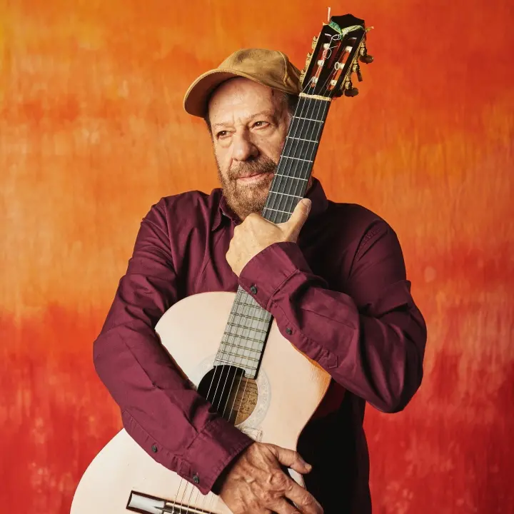 Artista faz show neste fim de semana no Teatro RioMar Fortaleza