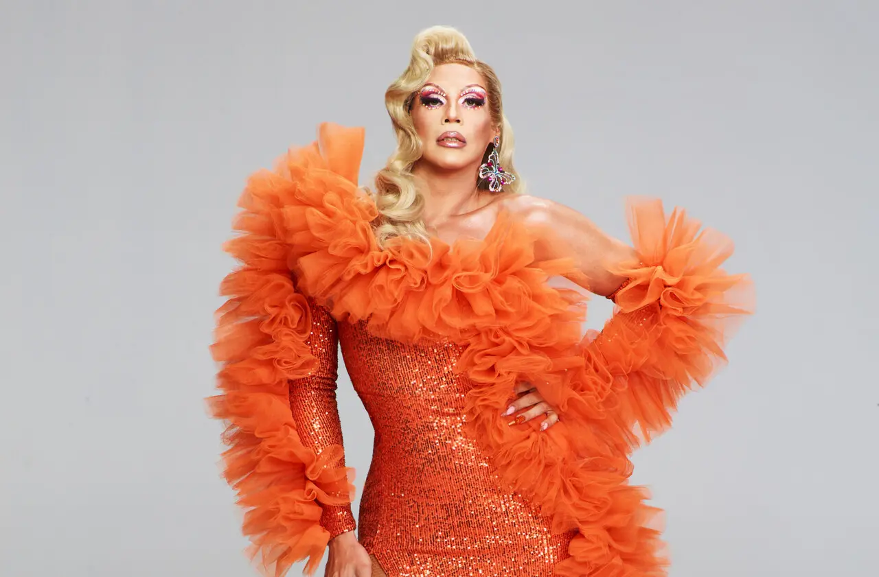 DesiRée Beck é drag queen, apresentadora e participante de Drag Race Brasil