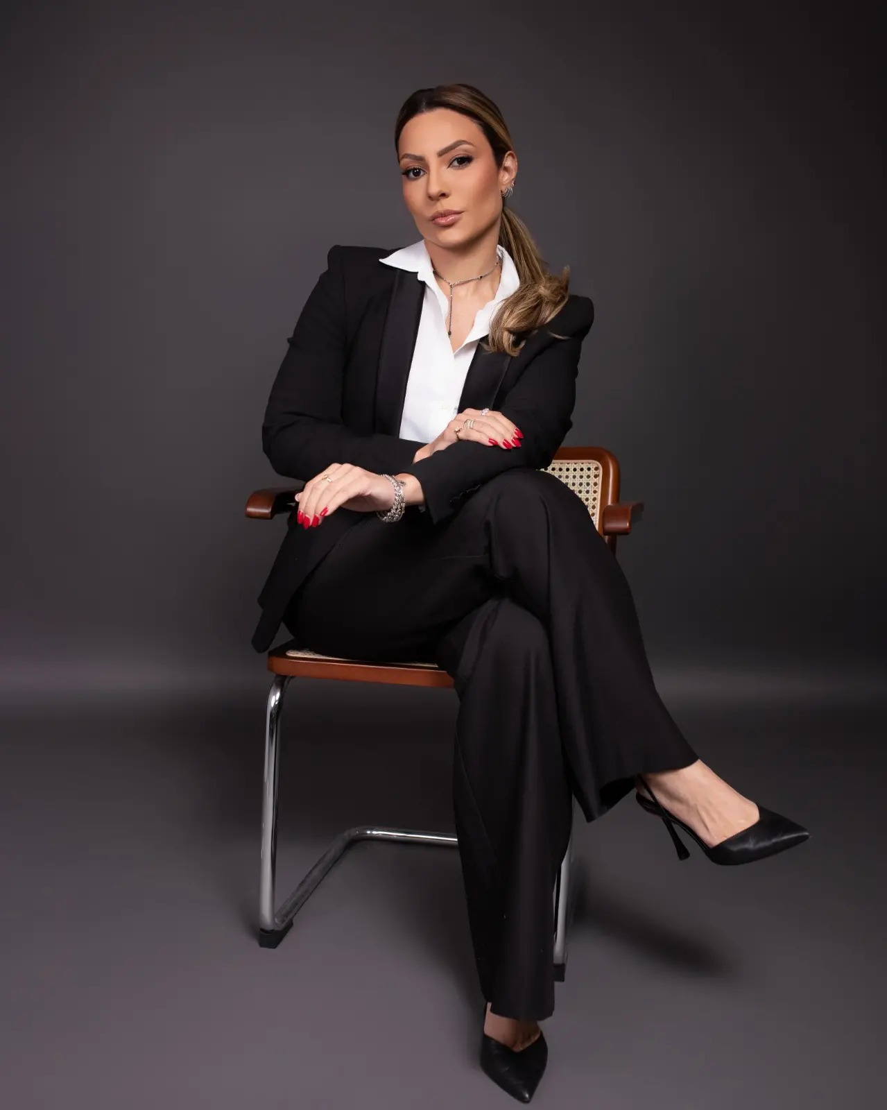 Alline Guimarães Marques é advogada