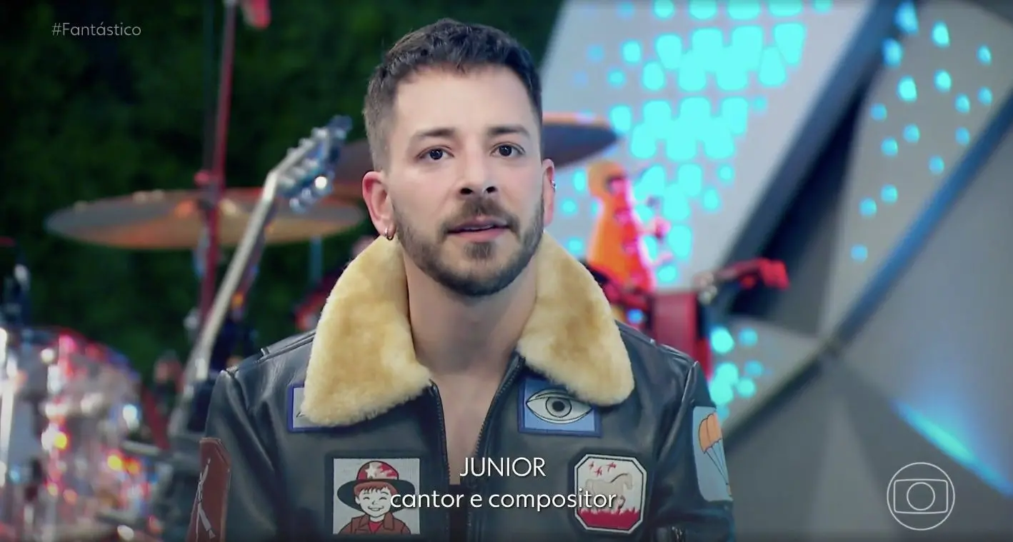 Junior Lima explicou o motivo de ter contado sobre a doença da filha, Lara