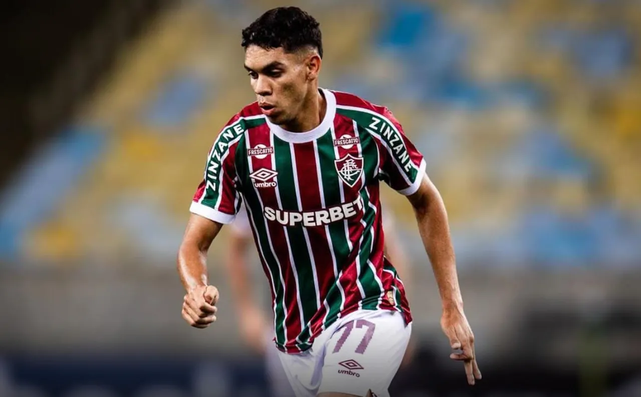 Paulo Baya está emprestado ao Fluminense até dezembro
