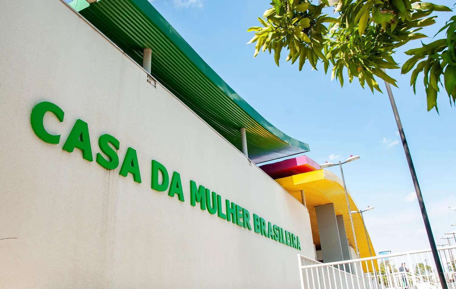 Casa da Mulher Brasileira realiza atendimentos em mutirão