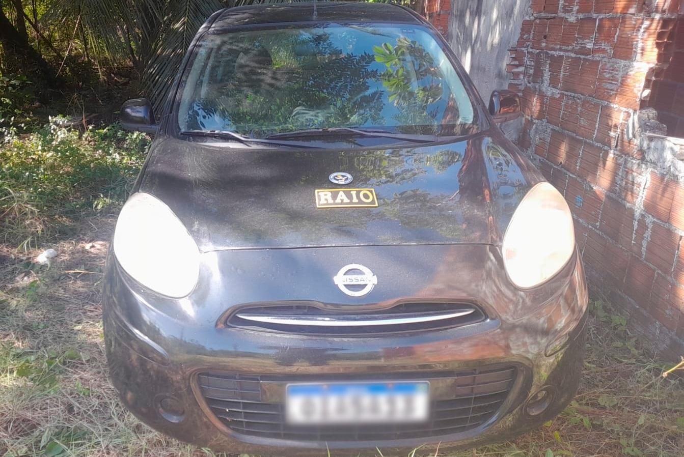 Nissan preto roubado