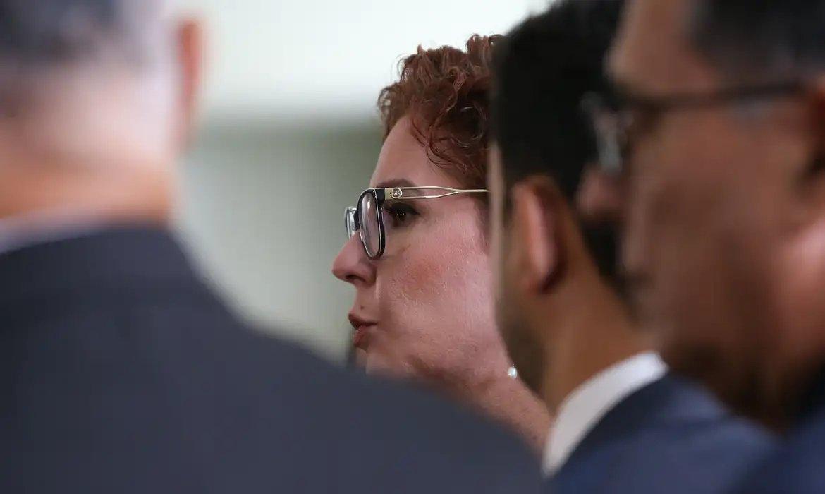 Carla Zambelli na Câmara dos Deputados. Imagem usada em matéria sobre possível extradição da deputada condenado pelo STF