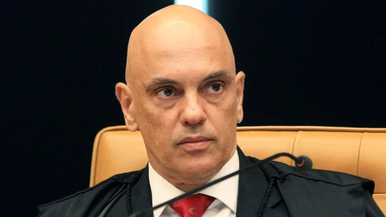 Na imagem, o ministro Alexandre de Moraes, intimado a depor nos Estados Unidos a respeito de caso envolvendo as plataformas Rumble e Truth Social