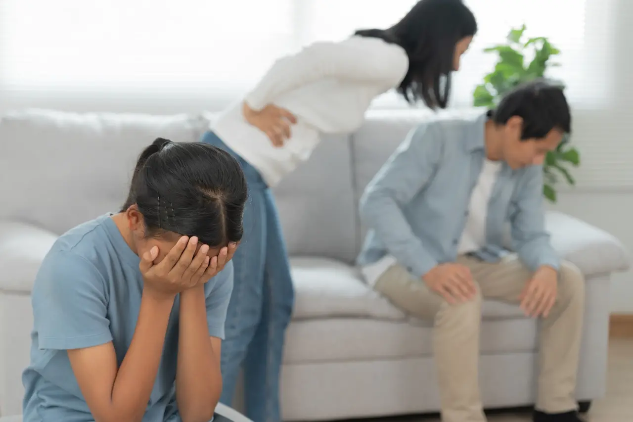 A existência de leis, regras, limites não é o campo da violência