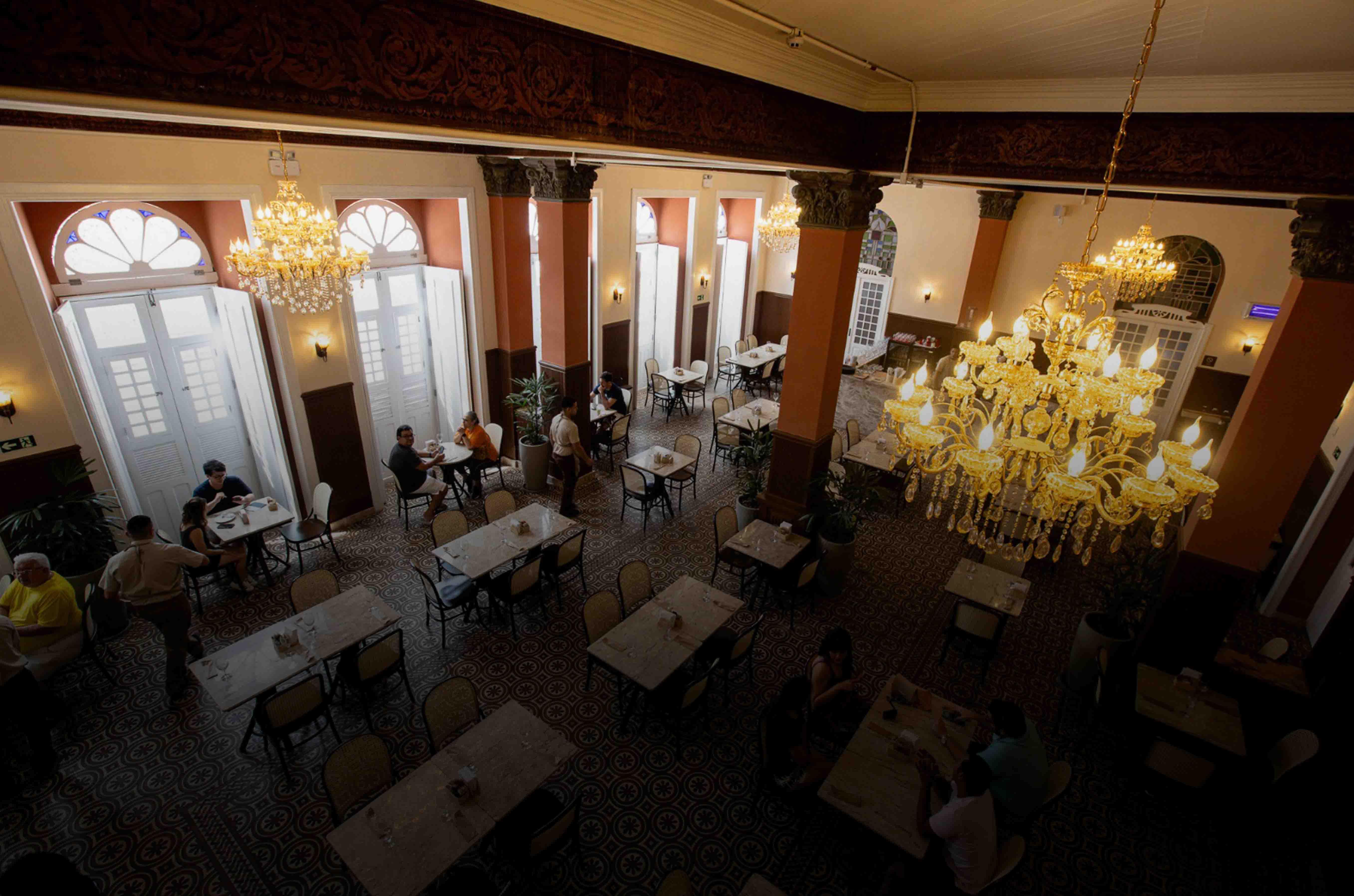 Café Comércio ocupa casarão histórico do Centro de Fortaleza