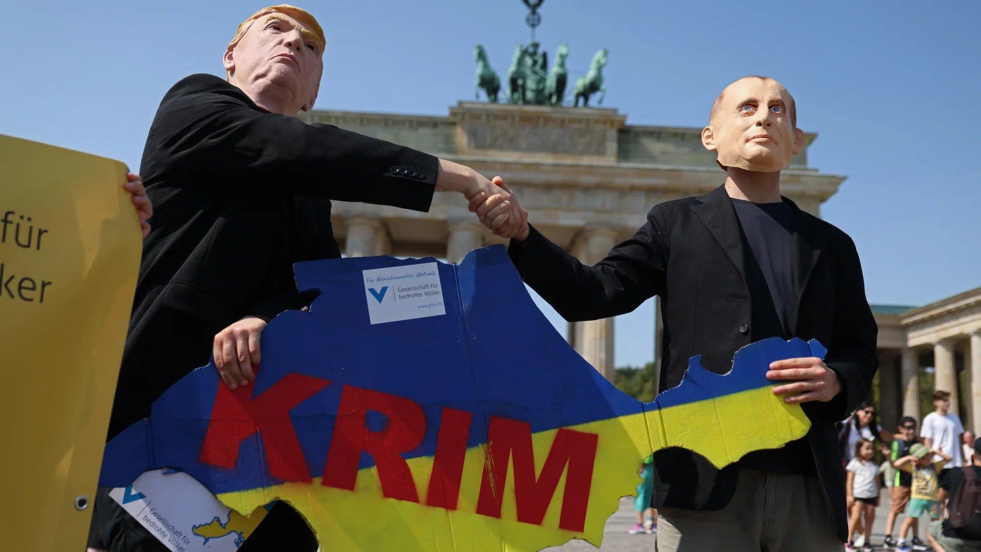 Reprodução de manifestação contra a separação da Crimeia antes de iniciar conflito entre Ucrânia e Rússia pela região