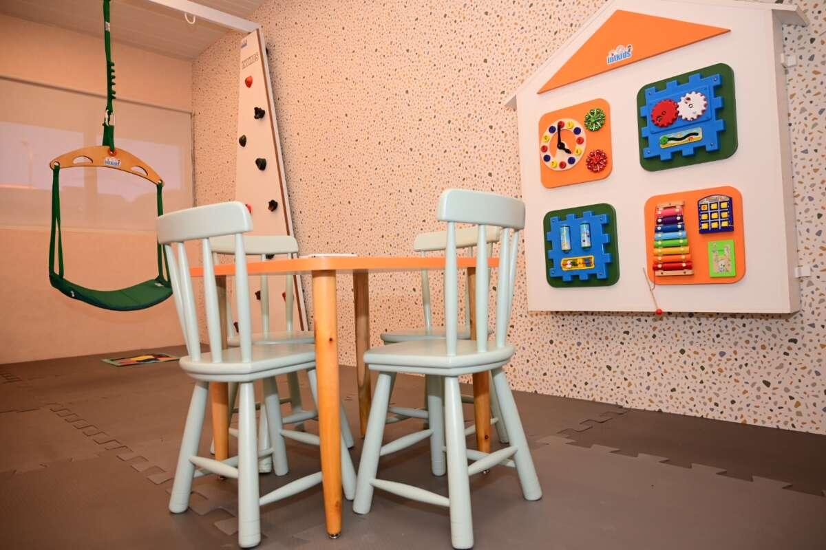 Salas sensoriais ampliam acessibilidade nas Casas do Cidadão