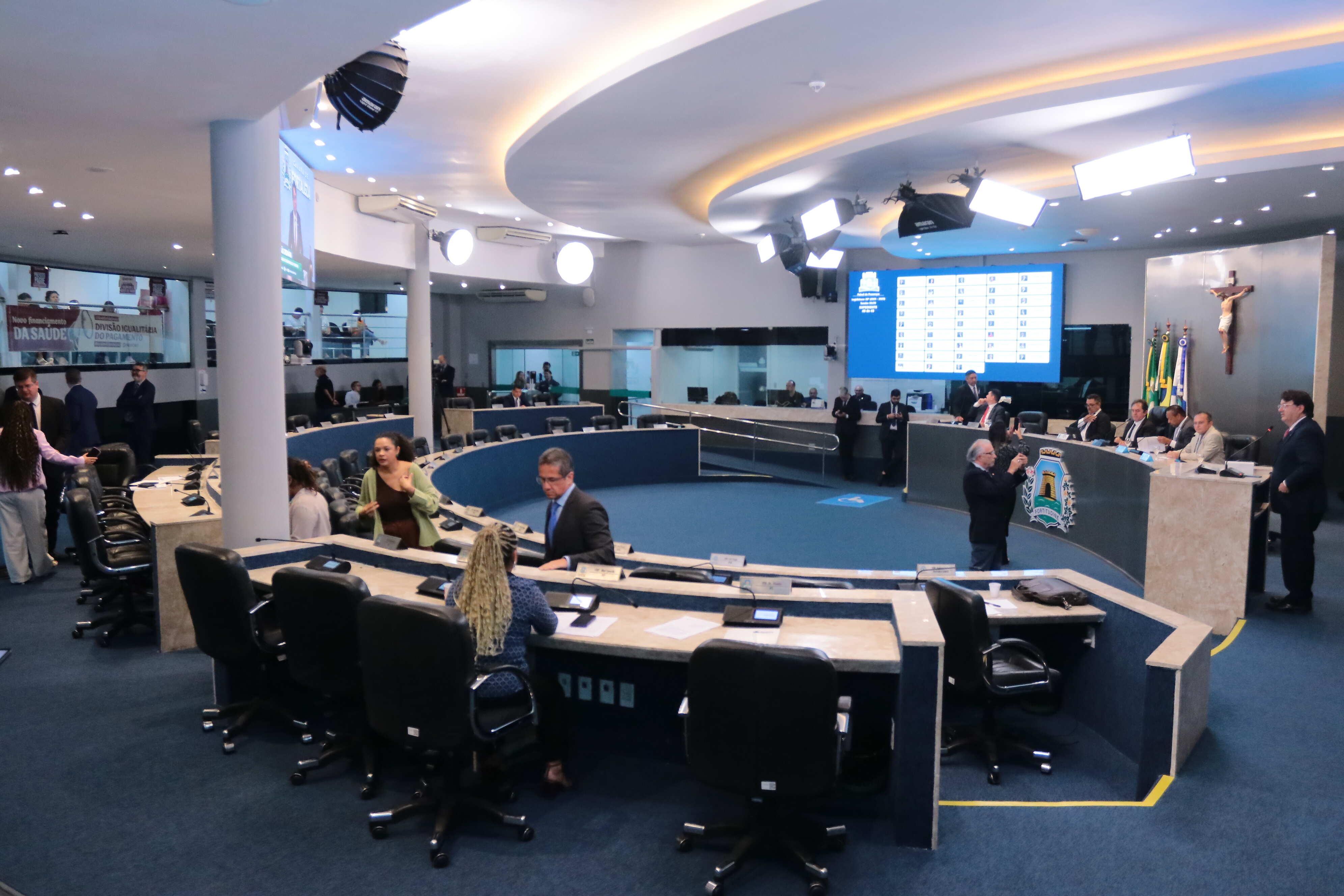 Foto do Plenário Fausto Arruda, nesta quarta-feira (20), quando dois projetos para a população de rua passaram a tamitar