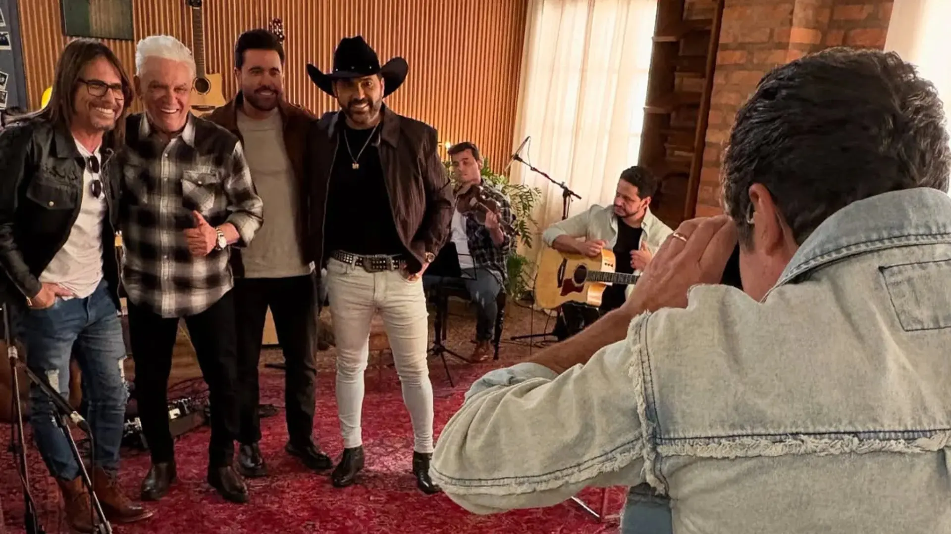 Imagem da notícia Que horas começa o Viver Sertanejo, com Daniel, neste domingo (24/08)?