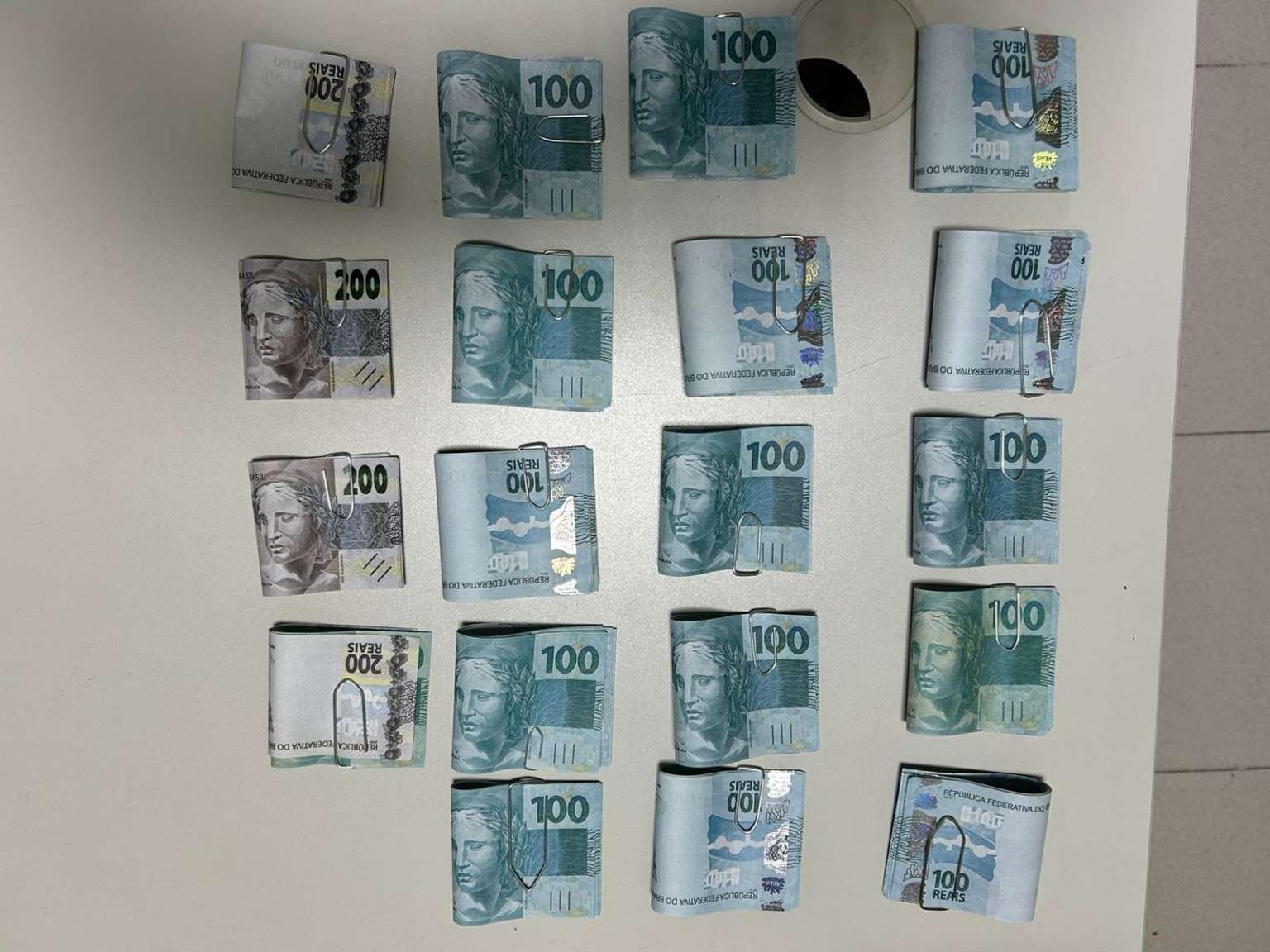 Dinheiro falso apreendido em Caucaia pela Polícia Rodoviária
