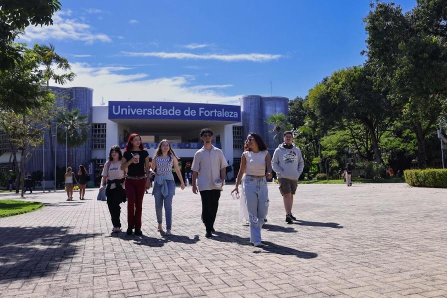 Últimos dias: Unifor oferece até 40% de desconto em matrículas para o semestre 2025.2