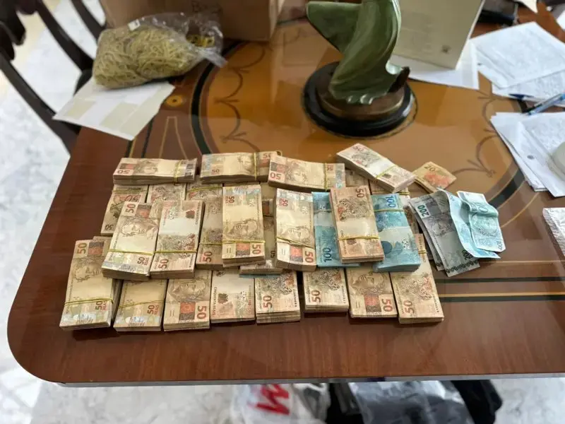 Esquema do PCC usava fintechs para lavar dinheiro de produção e distribuição de gasolina