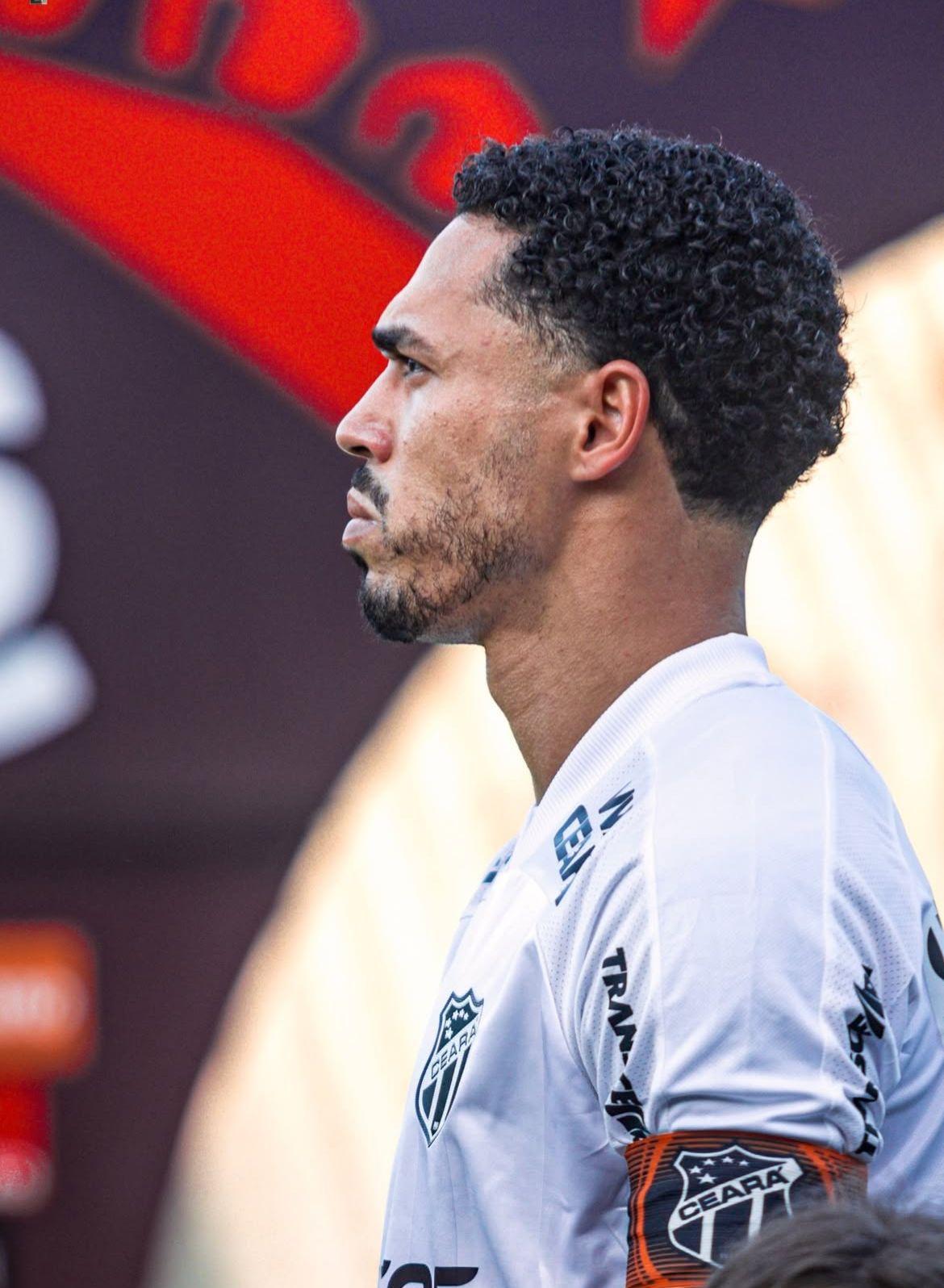 Foto de Éder lamenta derrota do Ceará para Juventude: ' Tem coisa no futebol que não dá para explicar'