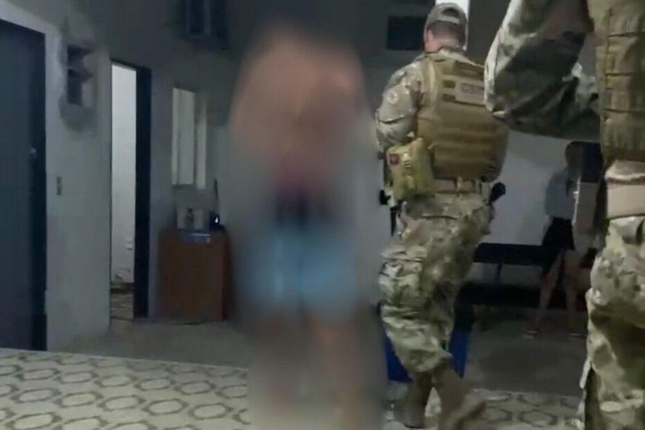 Detenção de adolescente em alagoas. A imagem dele está borrada por ser menor de idade