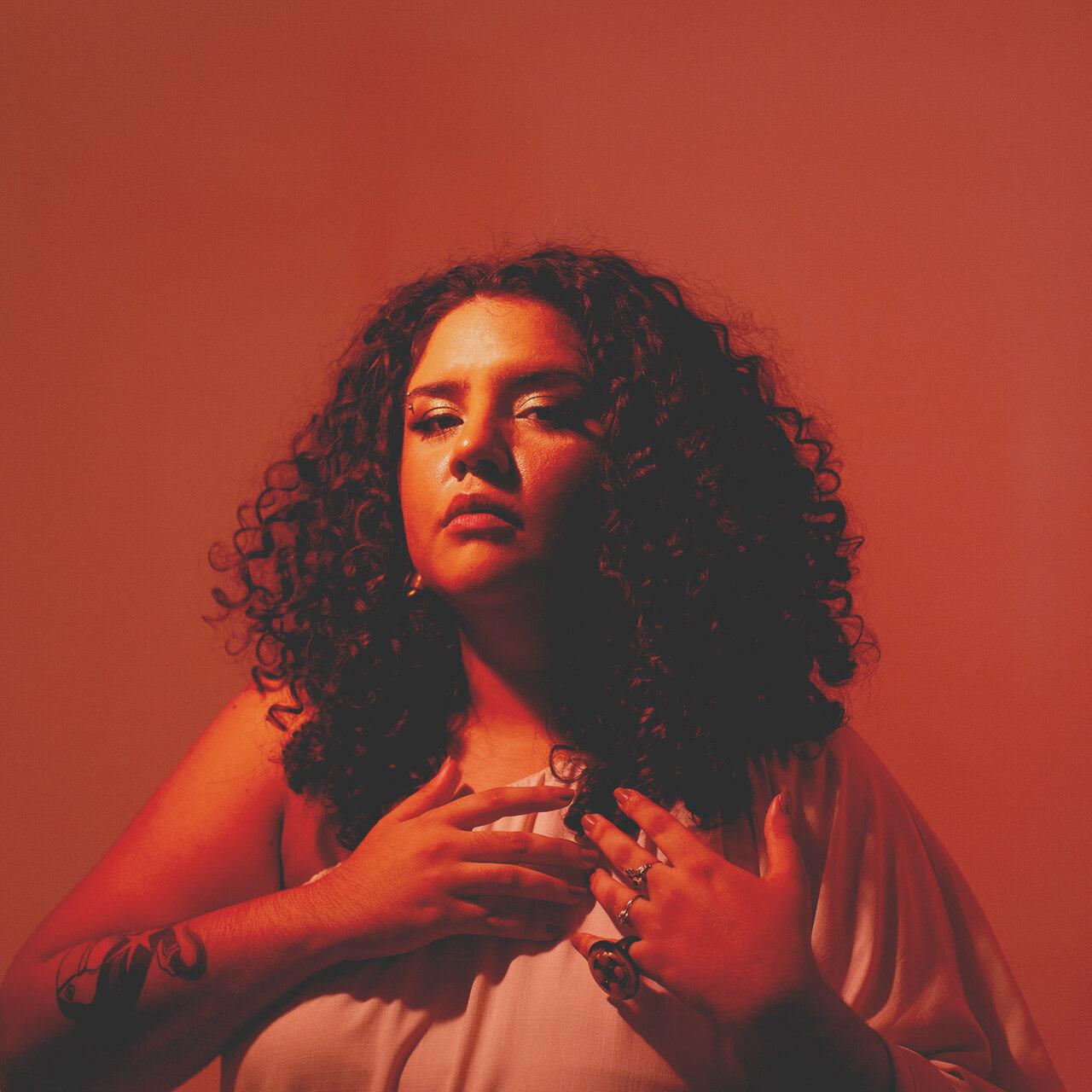 Letícia lança seu EP em Fortaleza nesta terça-feira (2)