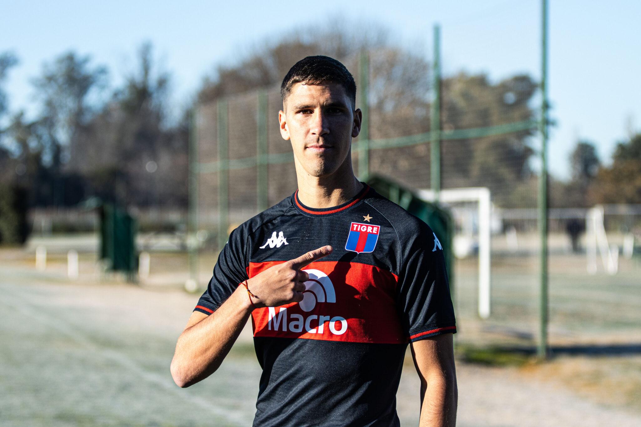 Cardona em ação pelo Fortaleza