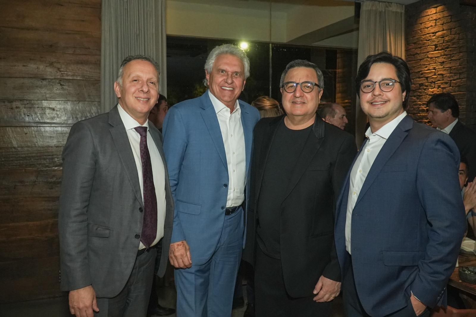 Danilo Forte comemorando aniversário em Brasília