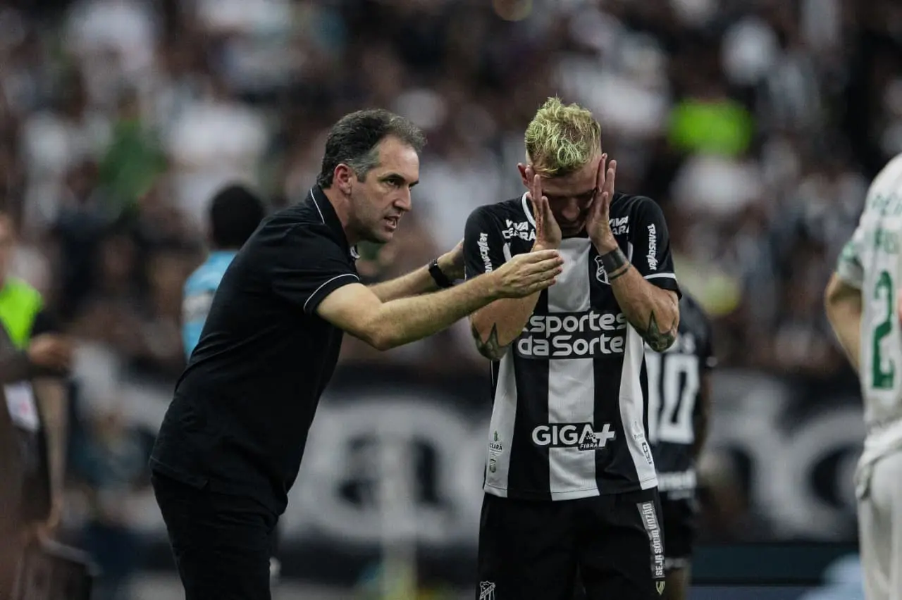 Imagem da notícia: Ataque do Ceará passa por dificuldades e time não marca gols há três jogos