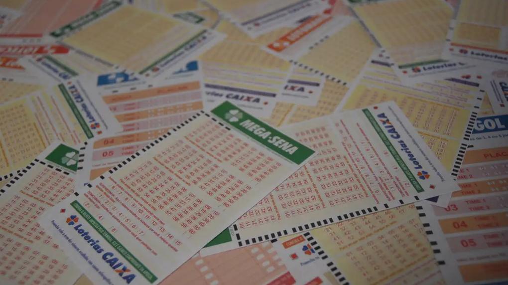 Bilhetes de loteria. Lotofácil da independência foi sorteada e duas apostas do Ceará estão entre as vencedoras