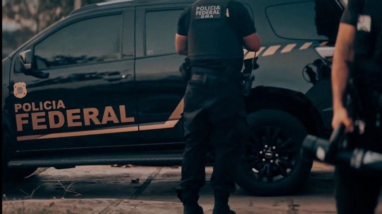 Agentes da Polícia Federal