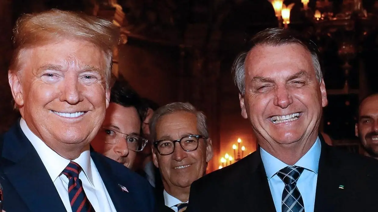 Trump ao lado de Bolsonaro