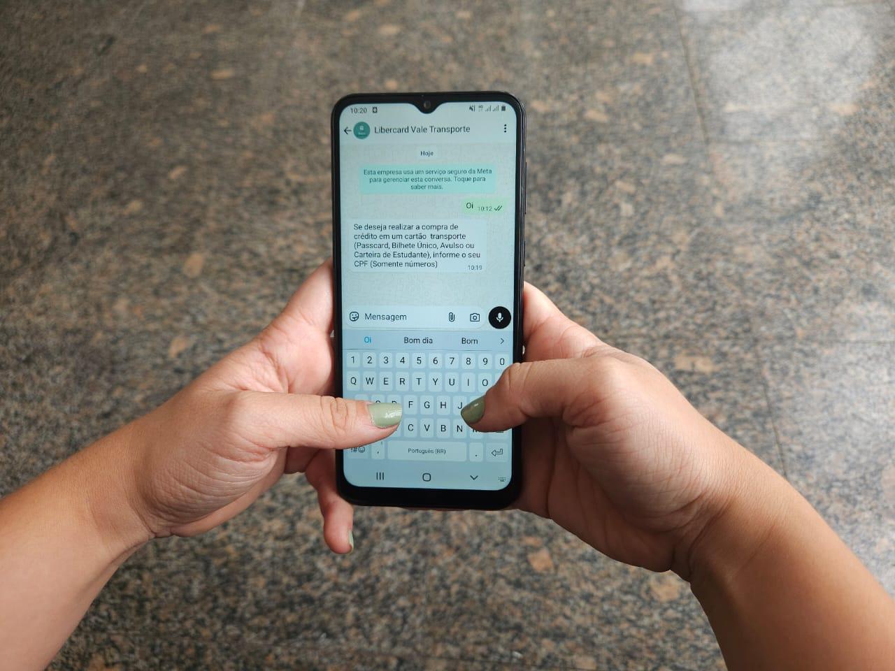 Imagem mostra recarga de créditos pelo WhastApp