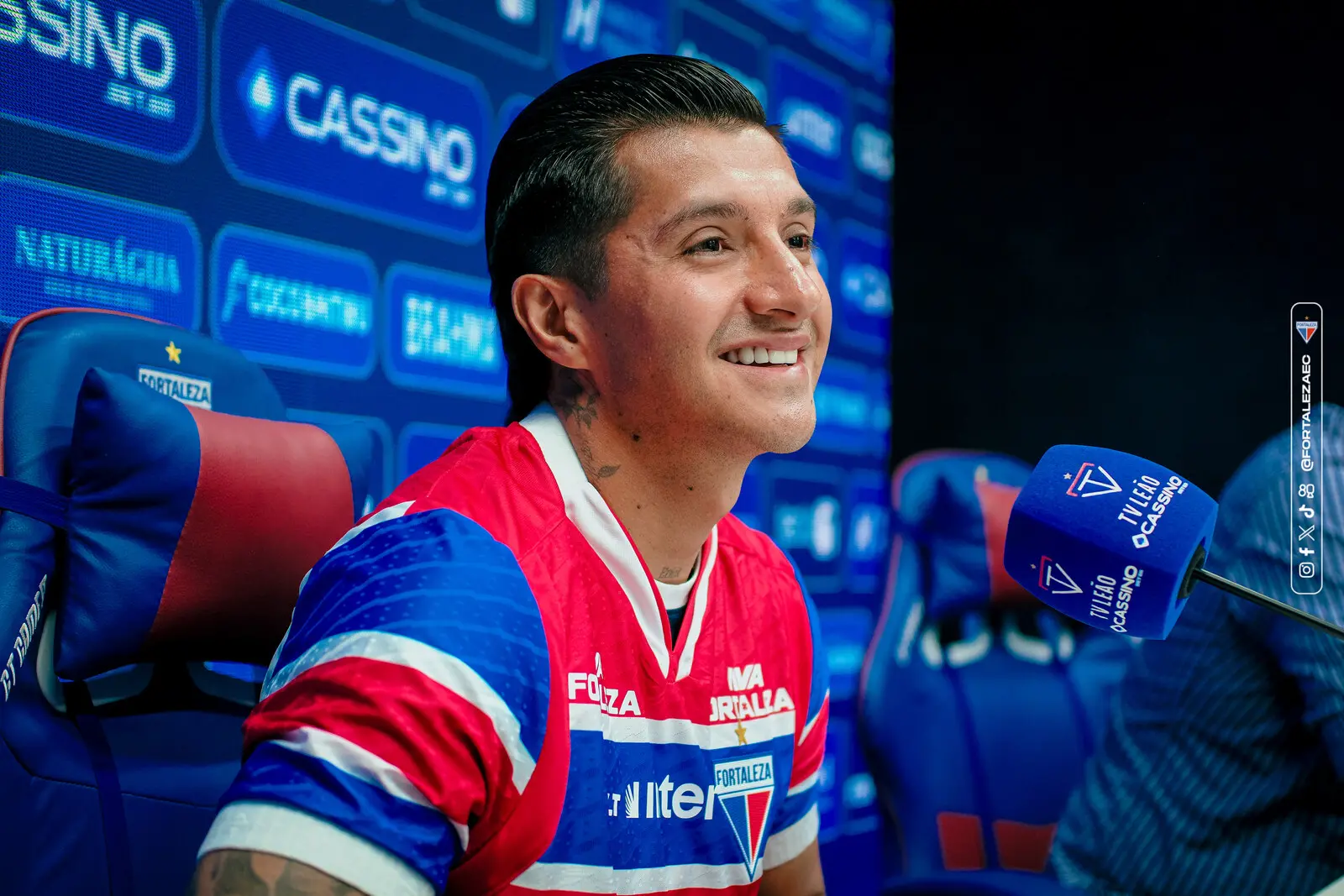 Yeison Guzmán em ação pelo Fortaleza