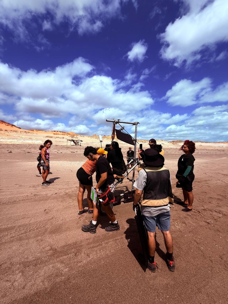 Primeiro longa dirigido por pessoas trans no Ceará une o ambiental e o ancestral em produção que aposta no terror como gênero