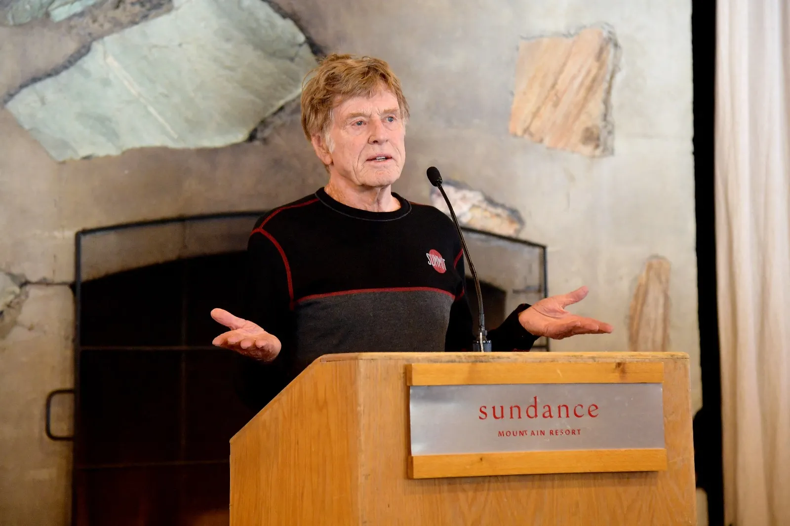 Robert Redford,  contribuiu em produções do diretor Walter Salles