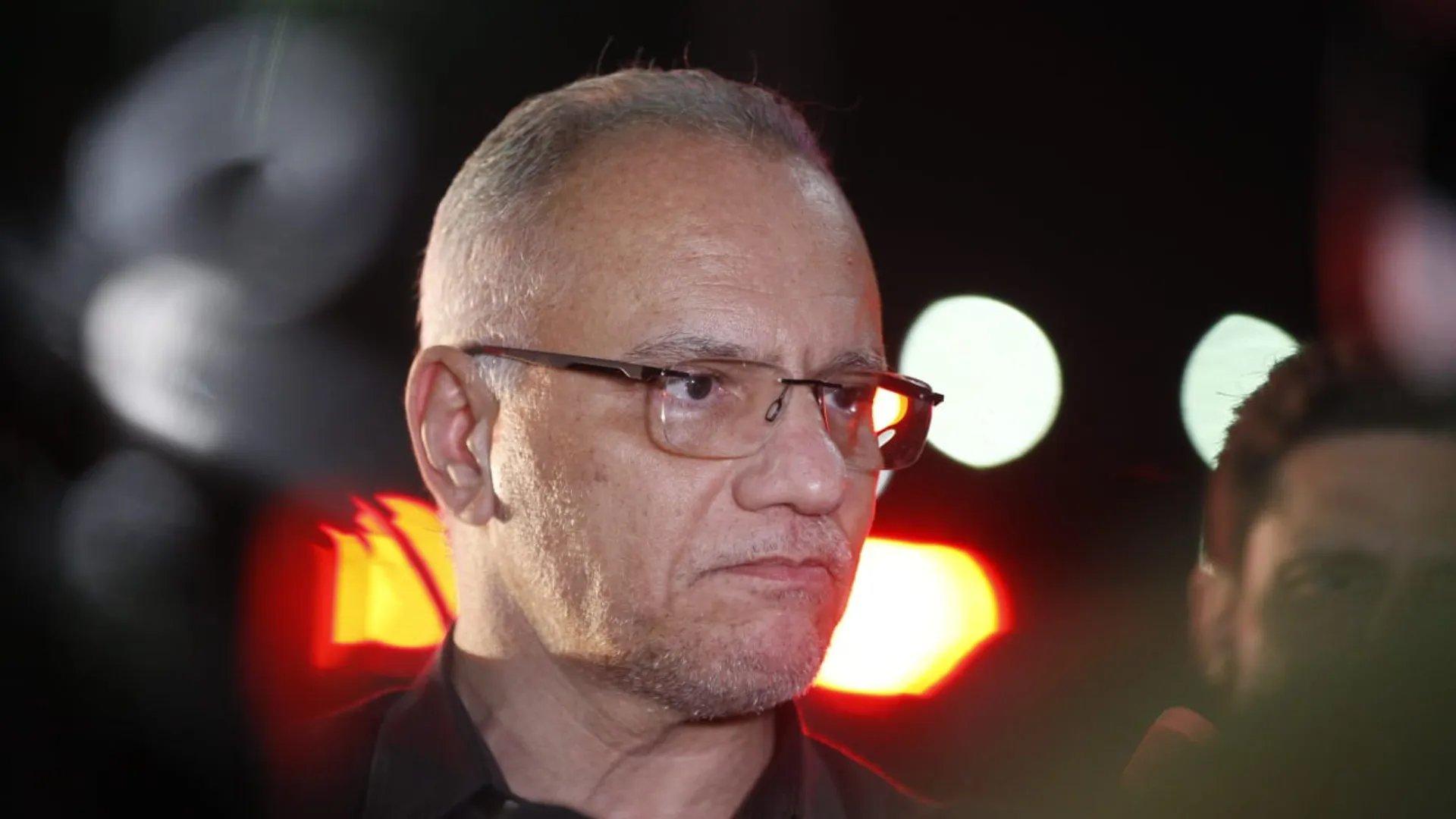 Secret&aacute;rio Roberto S&aacute;.