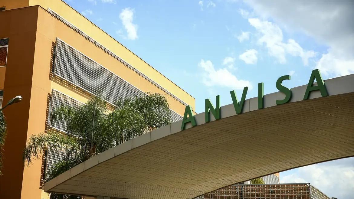fachada da Agência Nacional de Vigilância Sanitária (Anvisa).