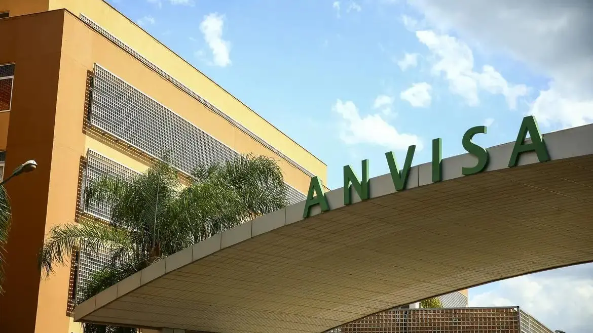 fachada da Agência Nacional de Vigilância Sanitária (Anvisa).