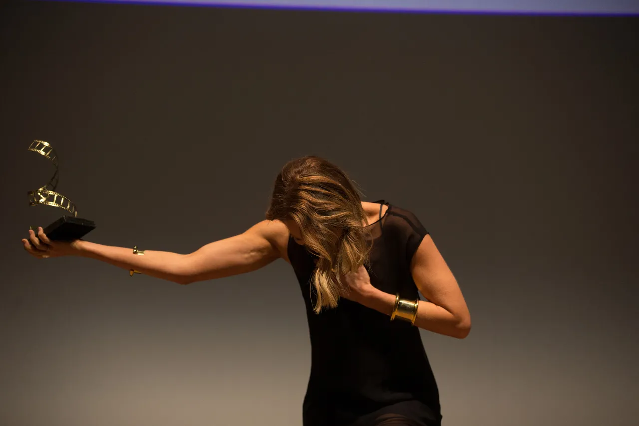 Atriz agradeceu ao festival e ao público