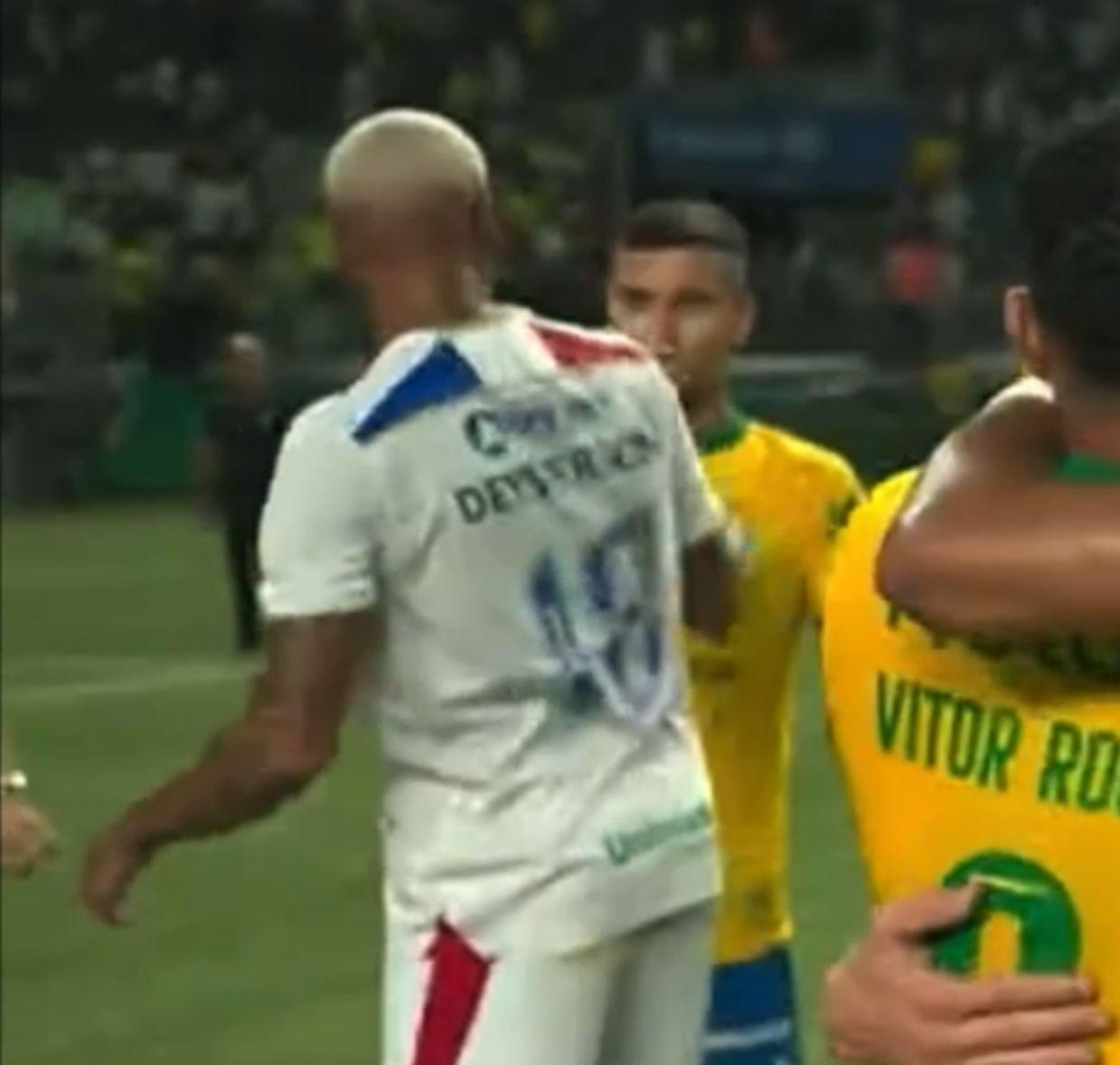 Foto do Reencontro de Deyverson e Andreas Pereira