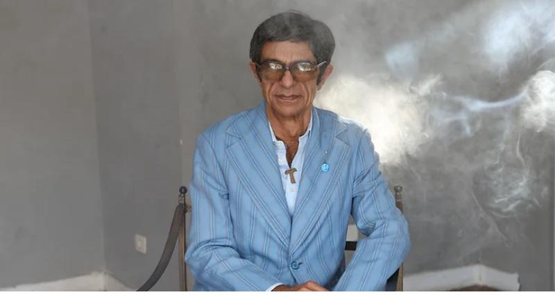 Espetáculo 'Memórias de Chico Xavier' circula pelo Ceará na programação da 23ª Mostra de Teatro Transcendental