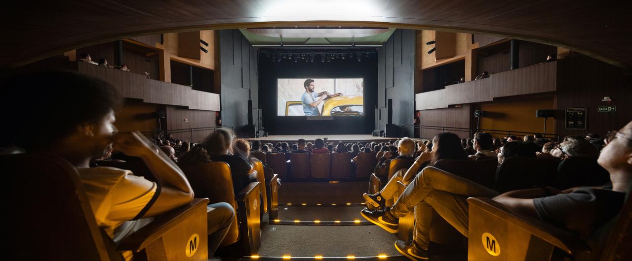 Premiado filme pernambucano 'O Agente Secreto' tem circulado por festivais do Brasil antes da estreia oficial nos cinemas, em 6 de novembro