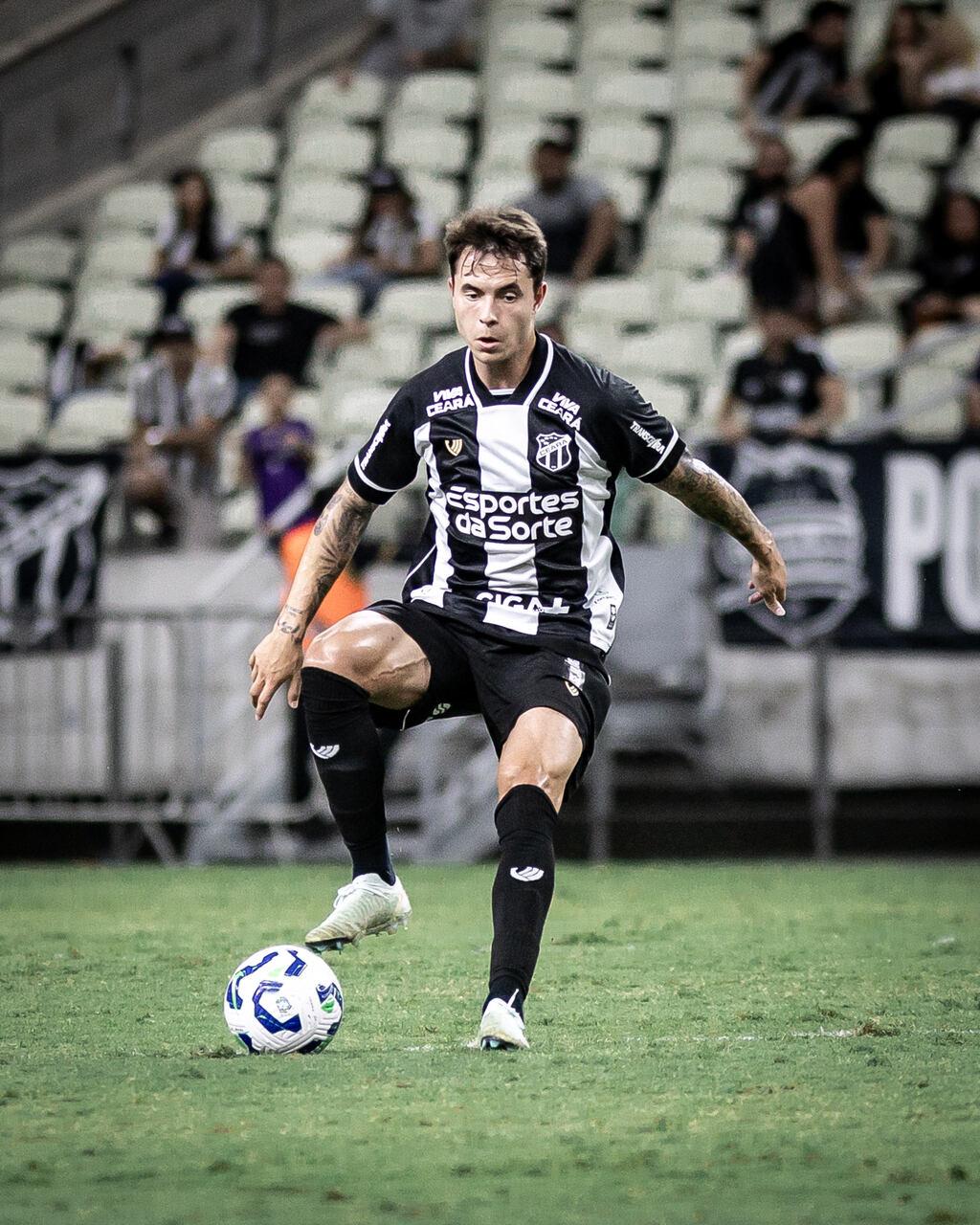 Vinícius Zanocelo em ação pelo Ceará