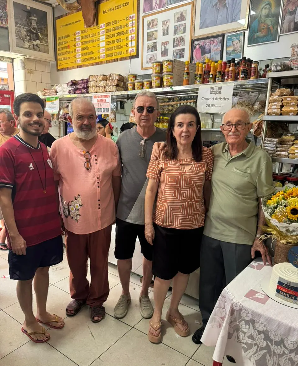 Em família: com Rodrigo (neto), Adriano, Adrísio e Patrícia (filhos)
